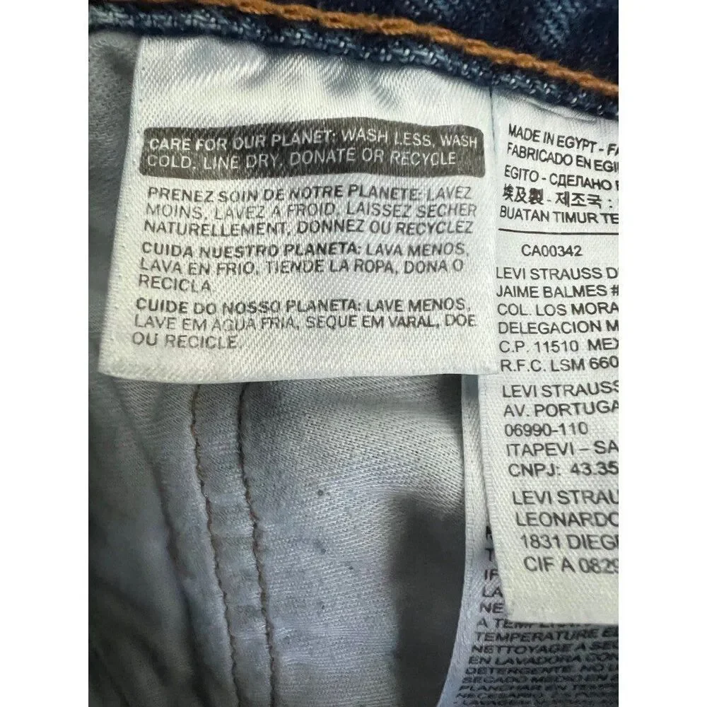 Levis 550 Relaxed Straight Leg Medium Wash Zipper Fly 32x34